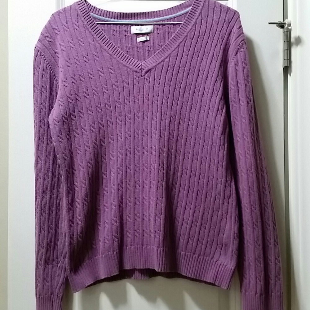 Van Heusen L purple sweater